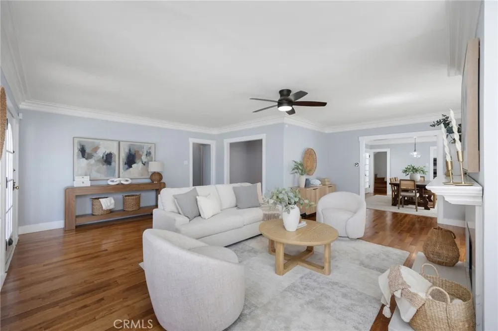 24 Lindero Long Beach, CA 90803