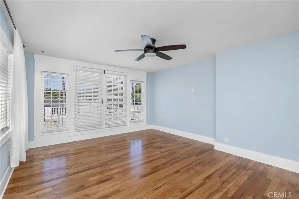 24 Lindero Long Beach, CA 90803