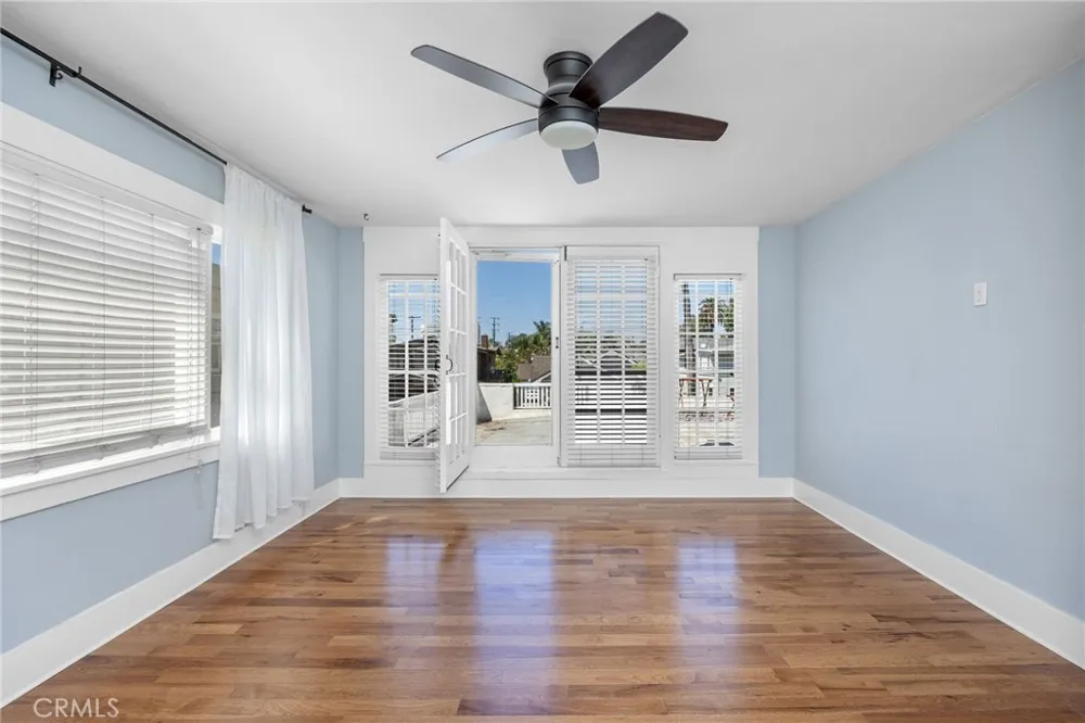 24 Lindero Long Beach, CA 90803