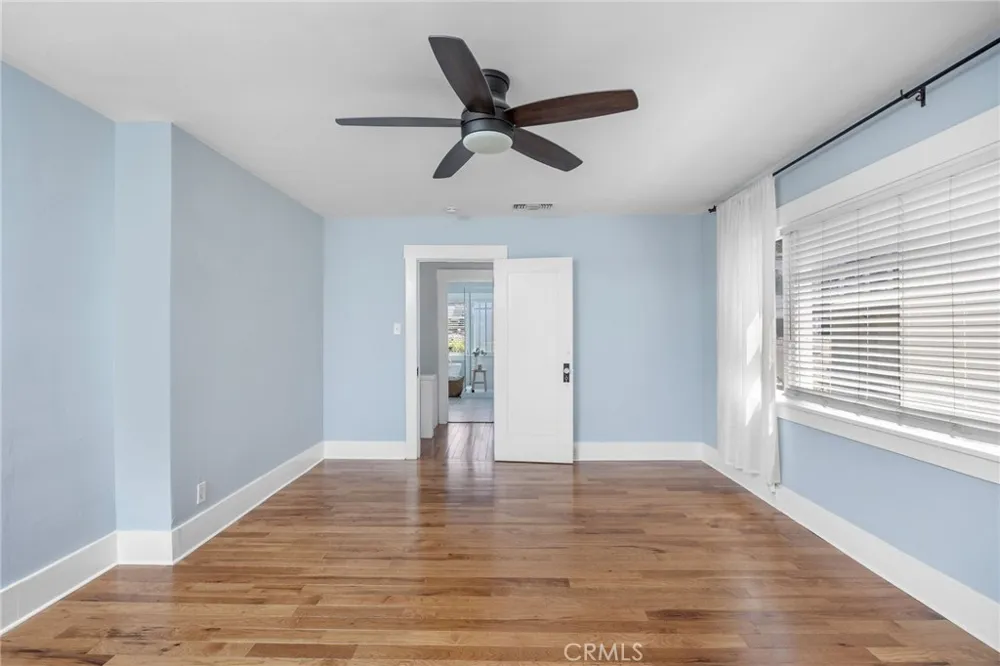 24 Lindero Long Beach, CA 90803