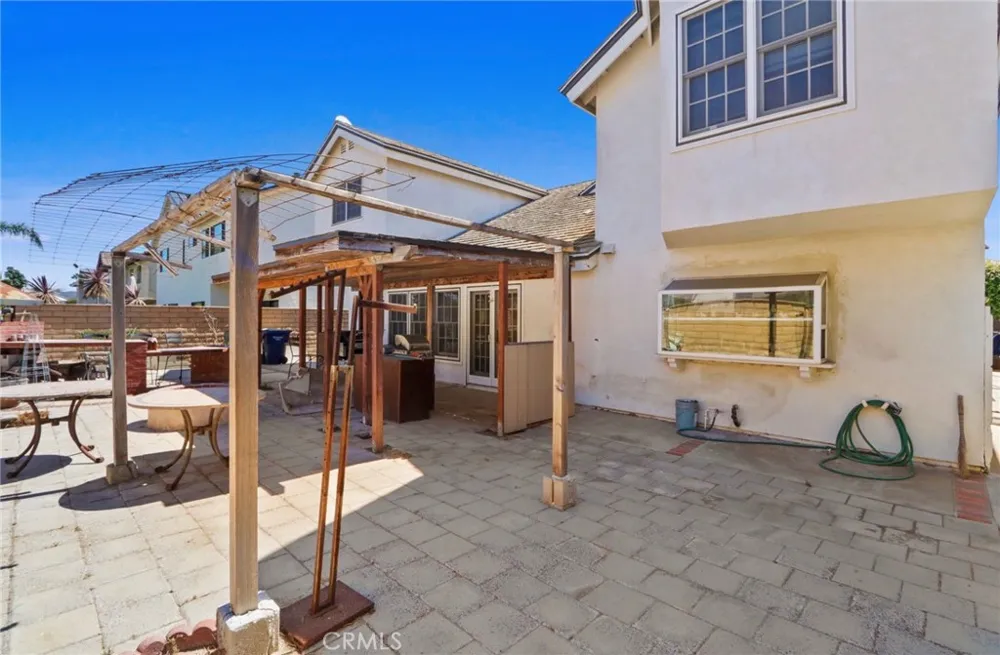 3561 Venture Drive Huntington Beach, CA 92649