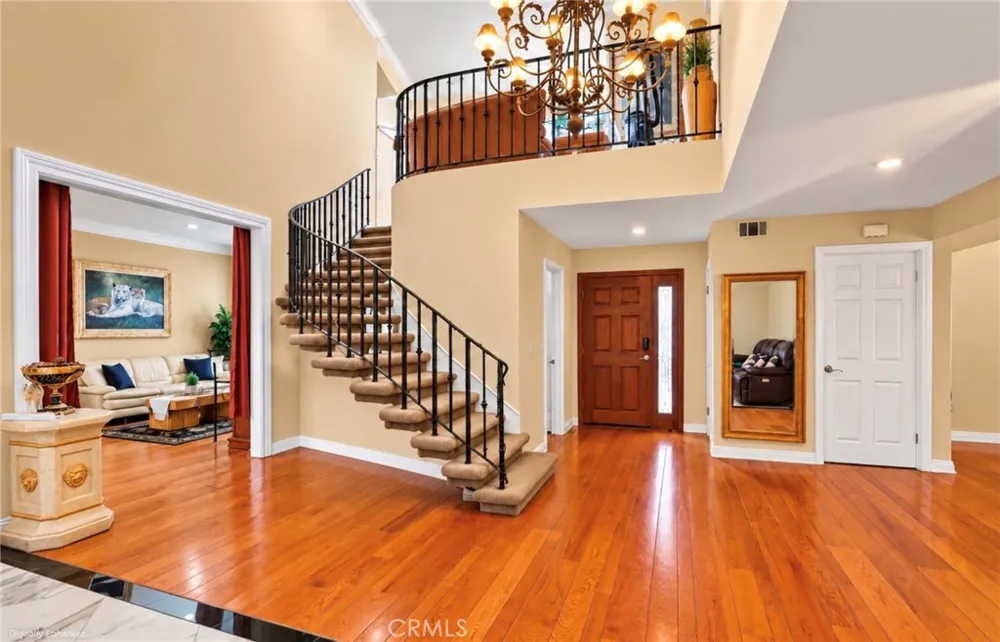 3561 Venture Drive Huntington Beach, CA 92649