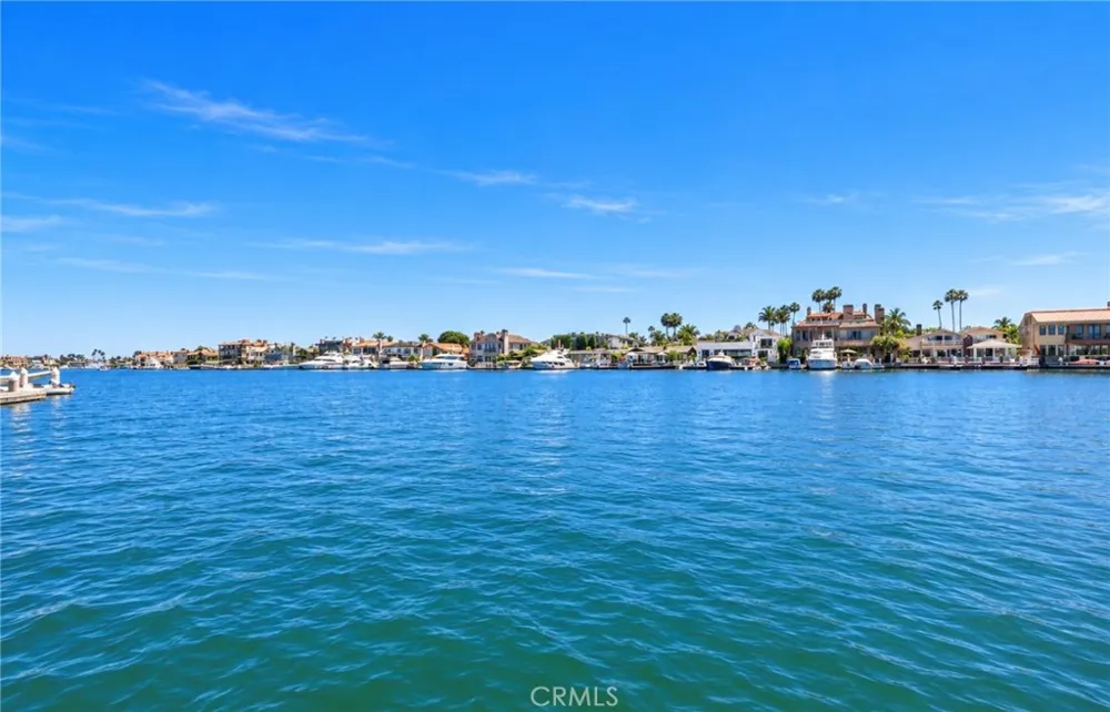 3561 Venture Drive Huntington Beach, CA 92649