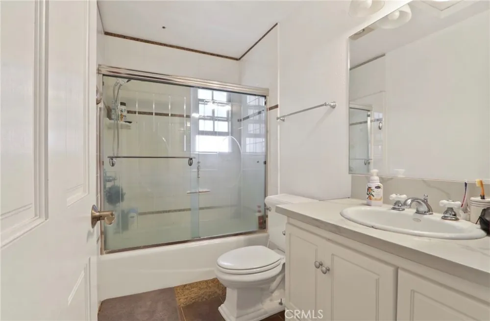 3561 Venture Drive Huntington Beach, CA 92649