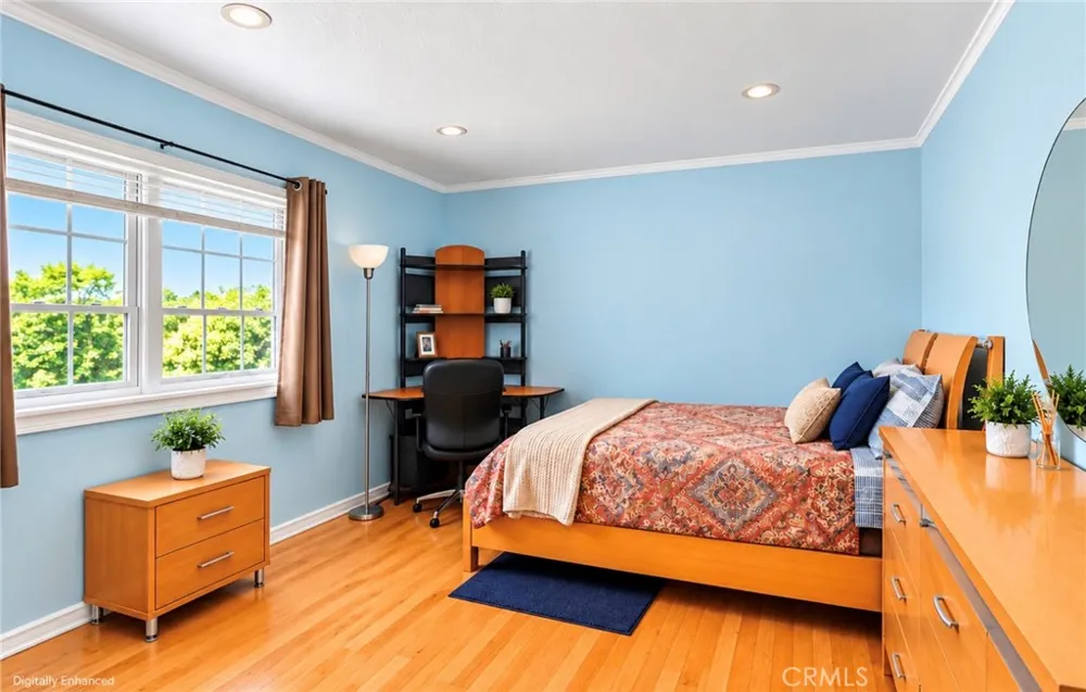 3561 Venture Drive Huntington Beach, CA 92649