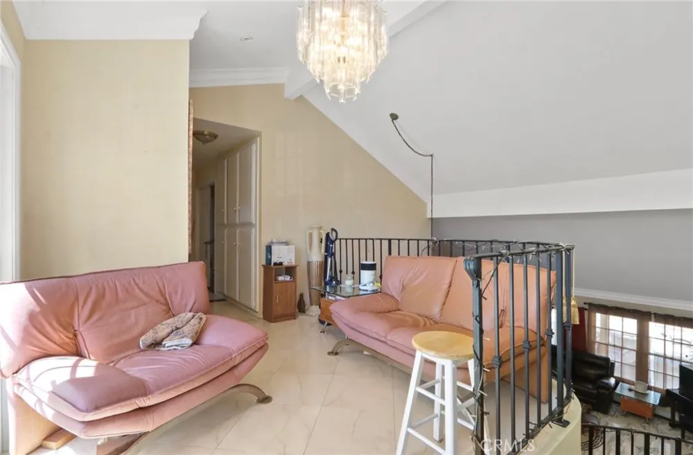 3561 Venture Drive Huntington Beach, CA 92649