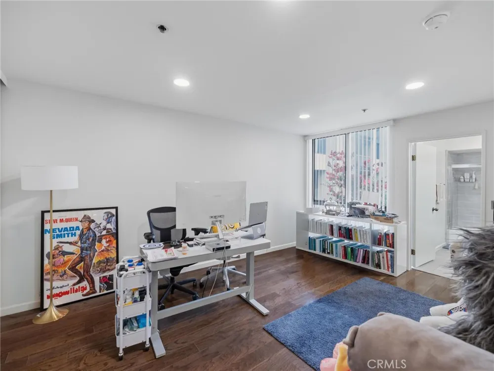 222 S Central Avenue #200 Los Angeles, CA 90012