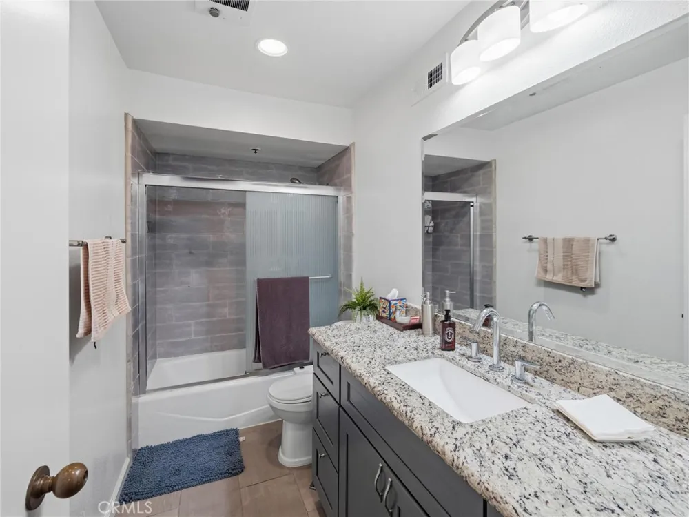 222 S Central Avenue #200 Los Angeles, CA 90012
