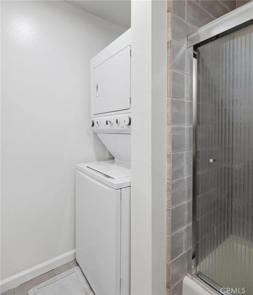 222 S Central Avenue #200 Los Angeles, CA 90012