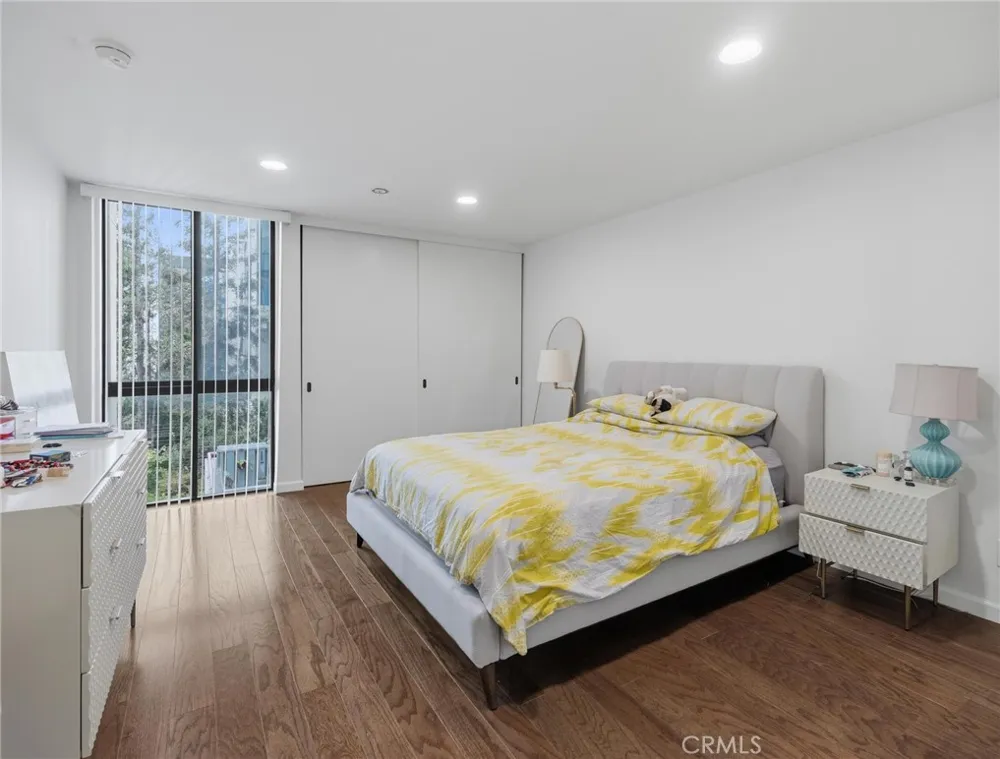 222 S Central Avenue #200 Los Angeles, CA 90012