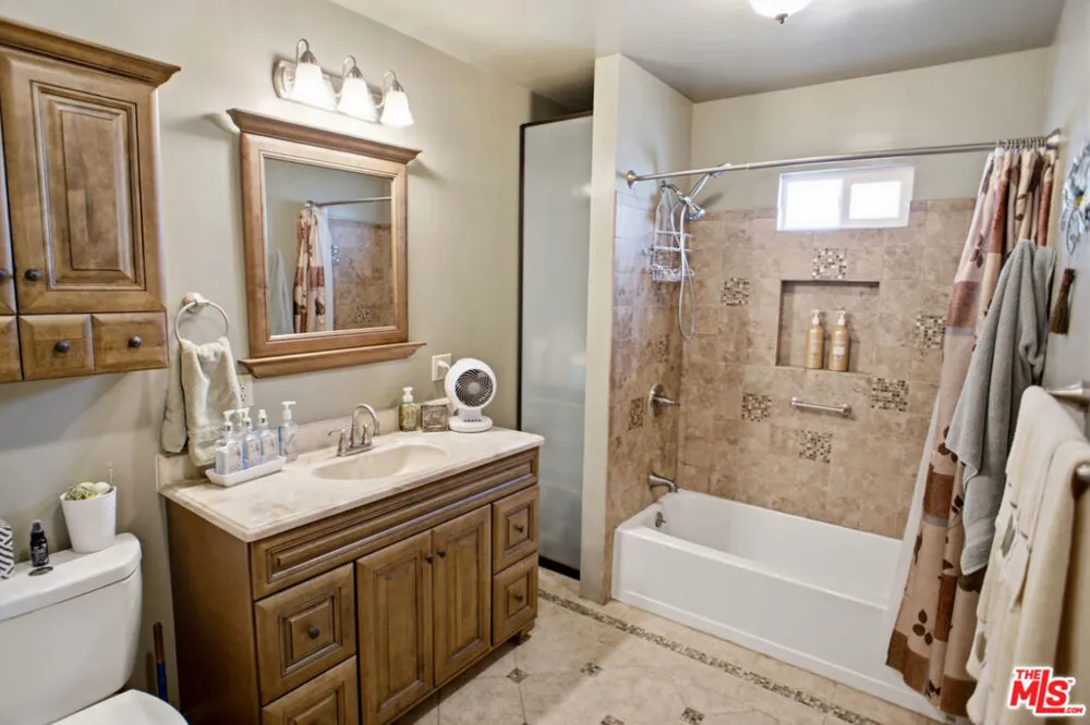 5132 Townsend Avenue Los Angeles, CA 90041