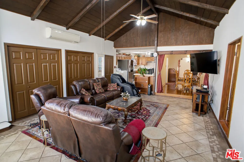 5132 Townsend Avenue Los Angeles, CA 90041