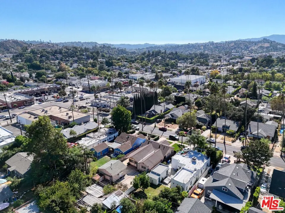 5132 Townsend Avenue Los Angeles, CA 90041