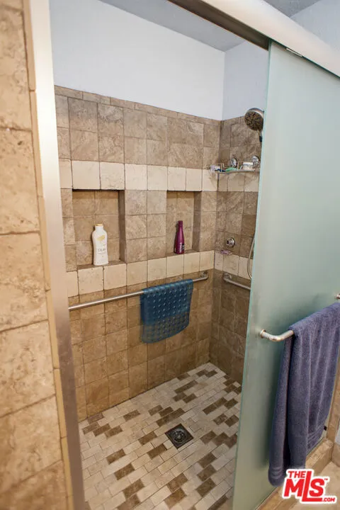 5132 Townsend Avenue Los Angeles, CA 90041
