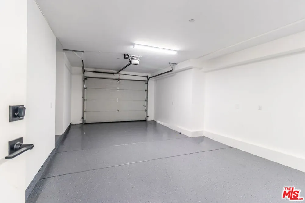 4293 Tujunga Avenue #1/2 Studio City, CA 91604