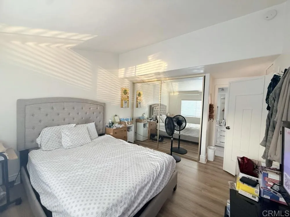 400 MELROSE DRIVE #22 Vista, CA 92083