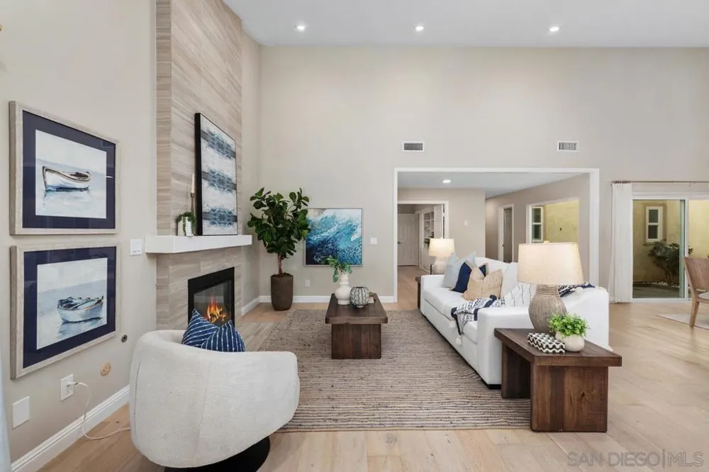 1728 Caminito Ardiente La Jolla, CA 92037
