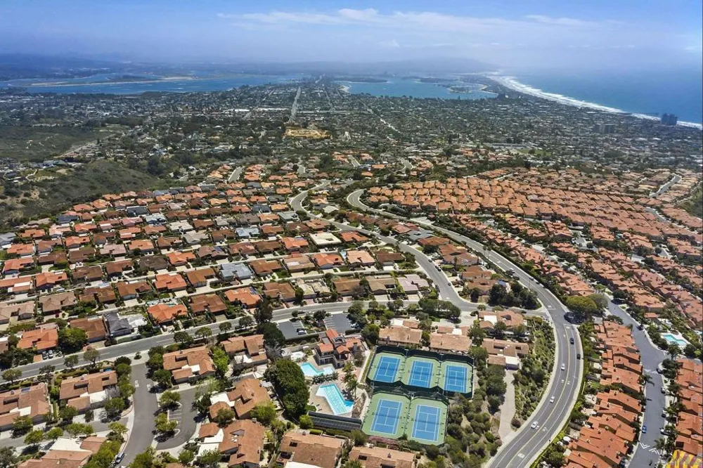 1728 Caminito Ardiente La Jolla, CA 92037