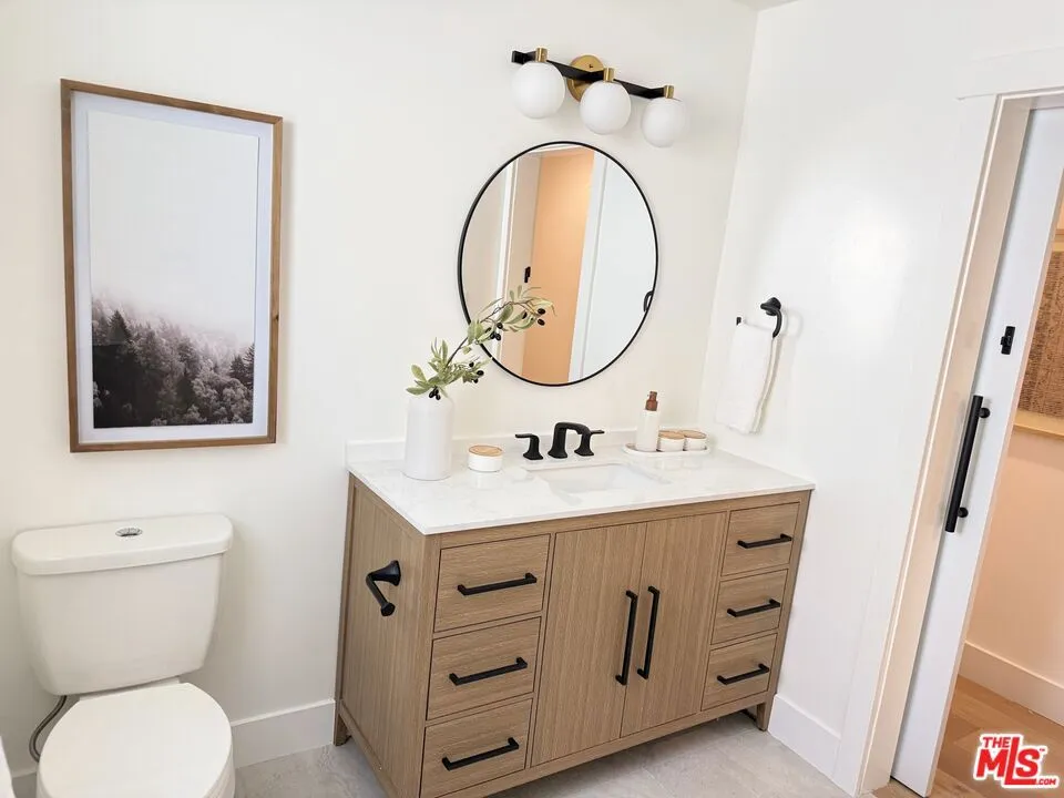 5873 W 74th Street Los Angeles, CA 90045