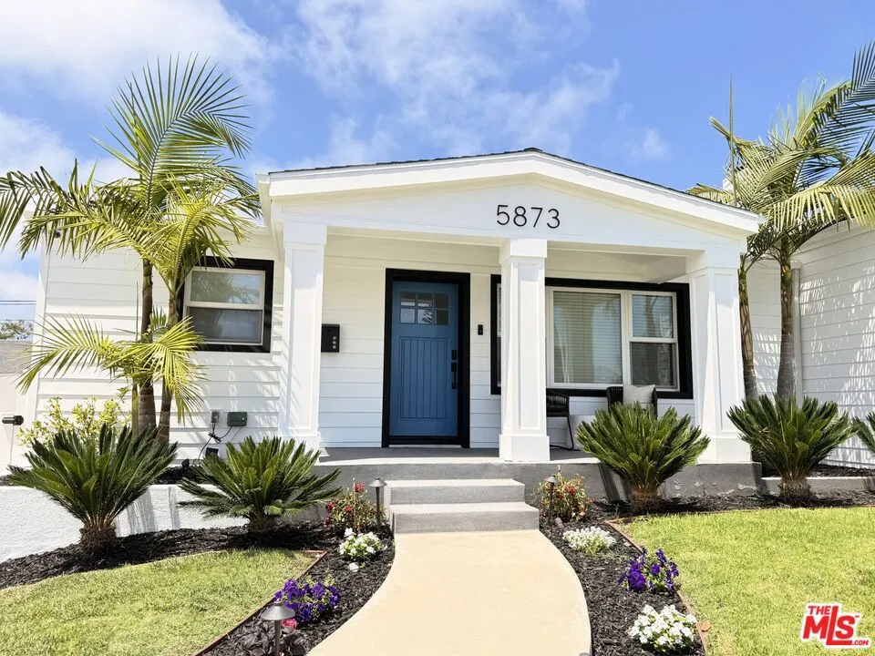 5873 W 74th Street Los Angeles, CA 90045