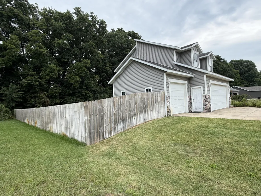 3221 Fairhaven Drive Allegan, MI 49010