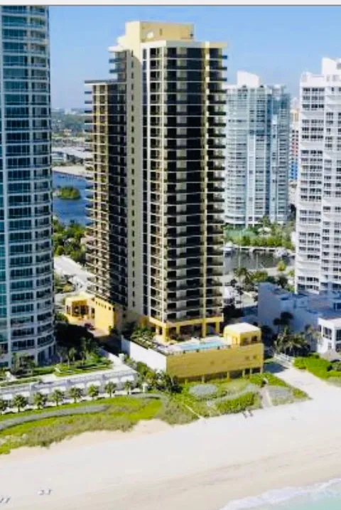 16275 Collins Avenue #2403