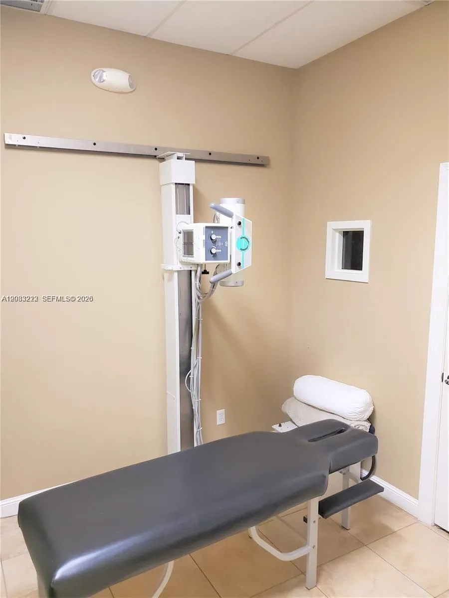 2751 Executive Park Dr #202 Weston, FL 33331