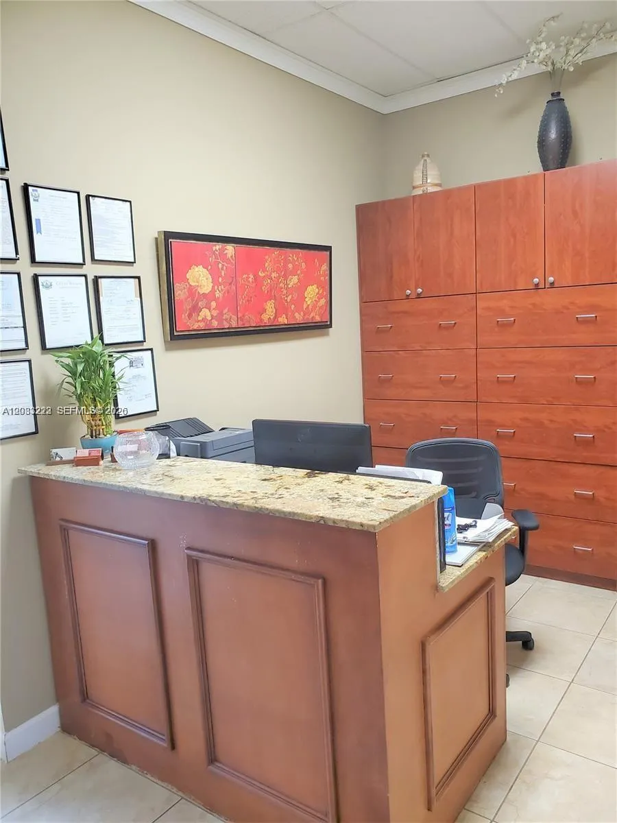 2751 Executive Park Dr #202 Weston, FL 33331