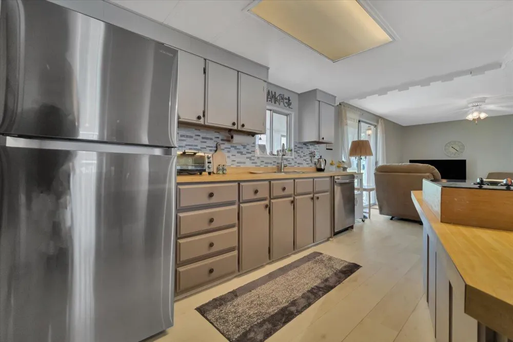 132 NW 53RD PLACE Deerfield Beach, FL 33064
