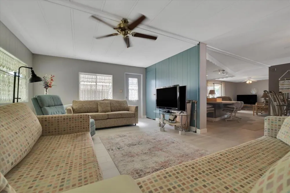 132 NW 53RD PLACE Deerfield Beach, FL 33064