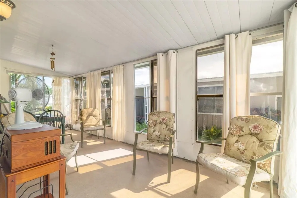 132 NW 53RD PLACE Deerfield Beach, FL 33064