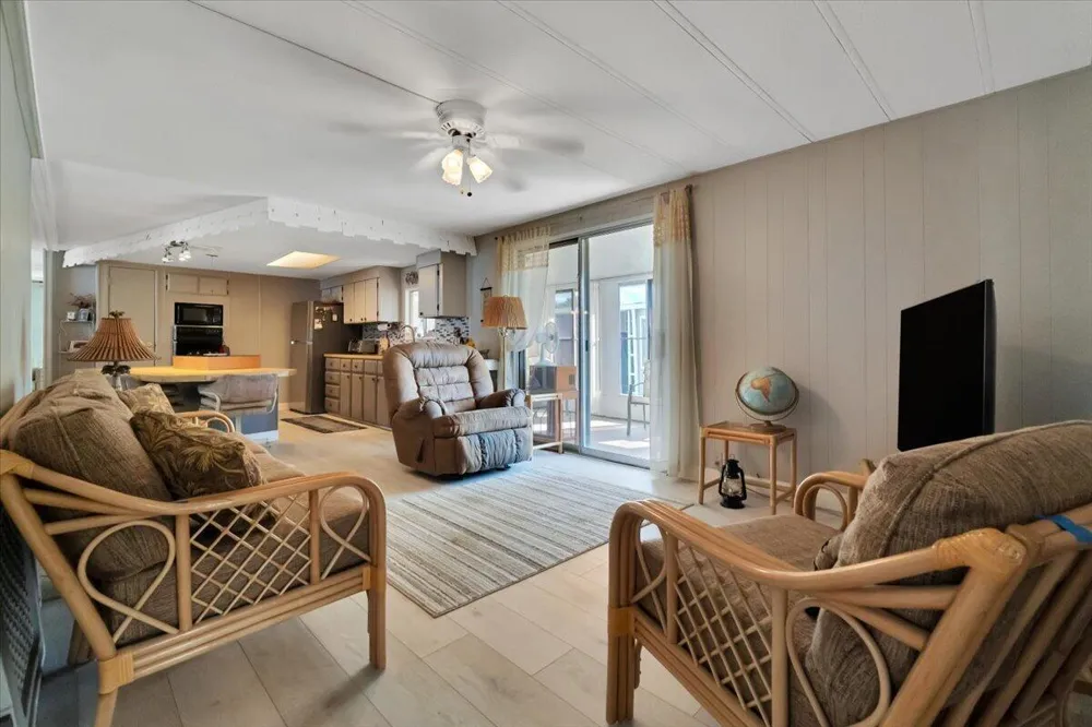 132 NW 53RD PLACE Deerfield Beach, FL 33064