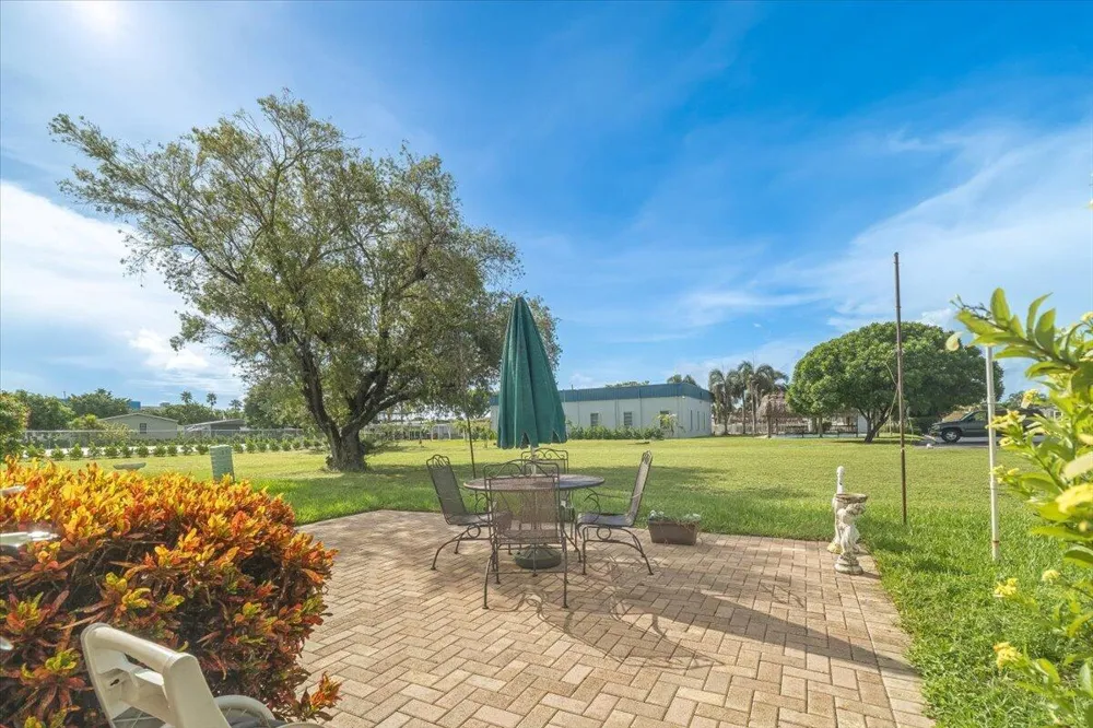 132 NW 53RD PLACE Deerfield Beach, FL 33064