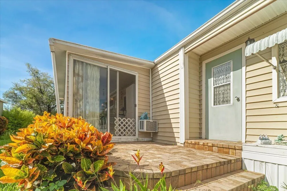 132 NW 53RD PLACE Deerfield Beach, FL 33064