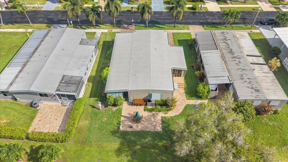 132 NW 53RD PLACE Deerfield Beach, FL 33064