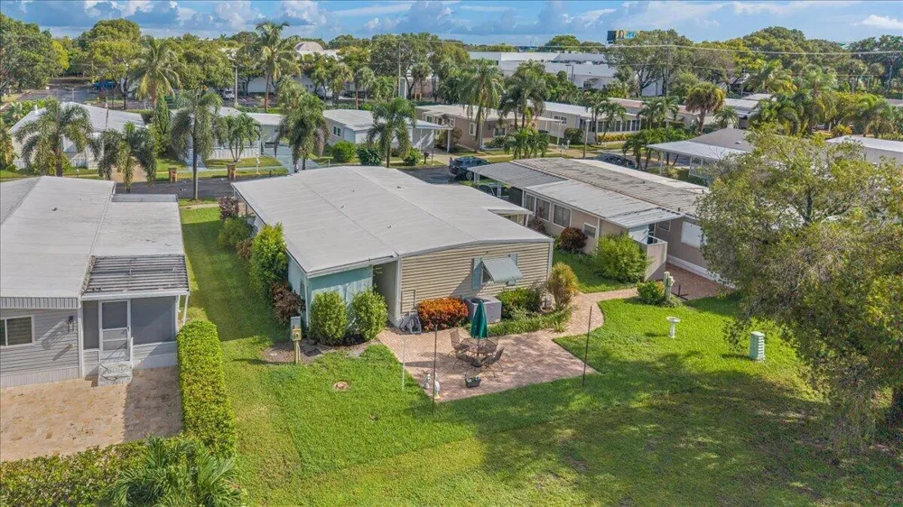 132 NW 53RD PLACE Deerfield Beach, FL 33064
