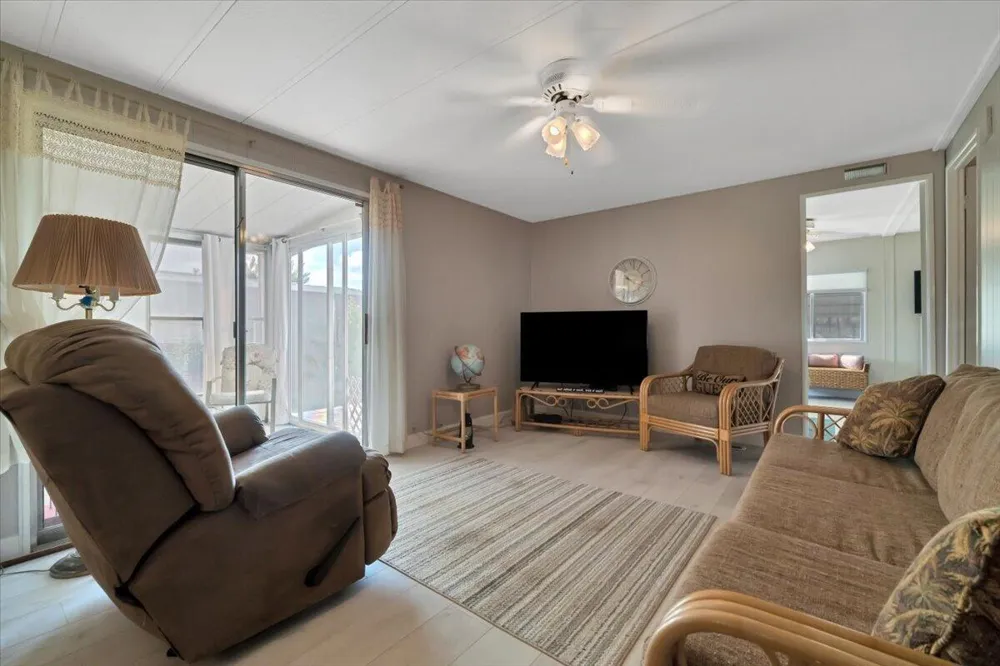 132 NW 53RD PLACE Deerfield Beach, FL 33064