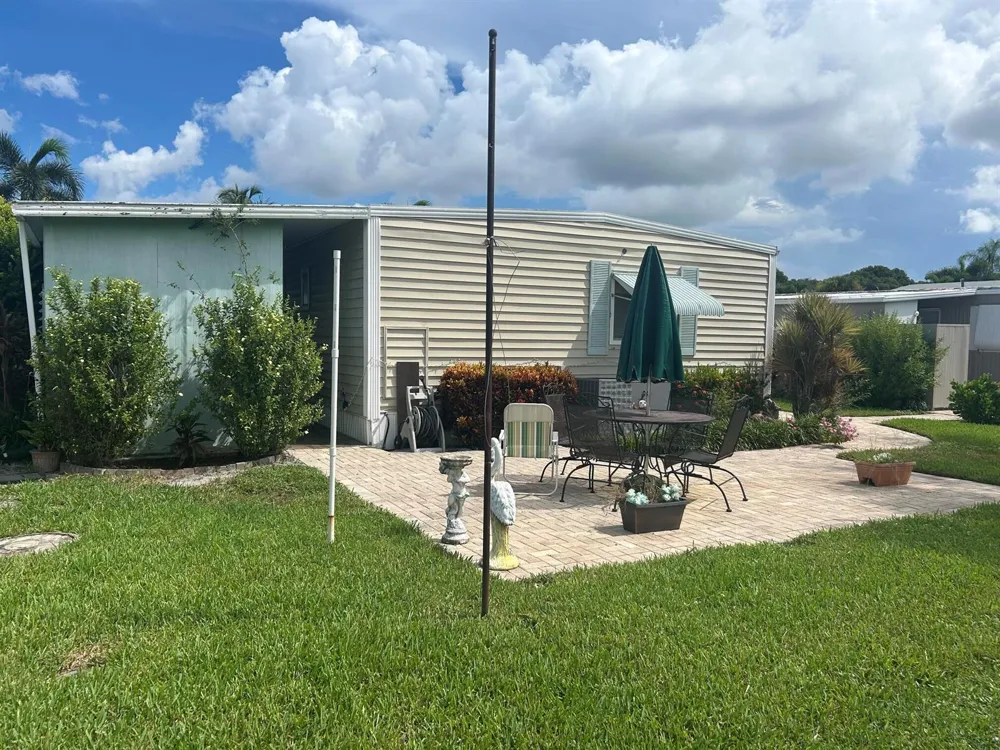 132 NW 53RD PLACE Deerfield Beach, FL 33064
