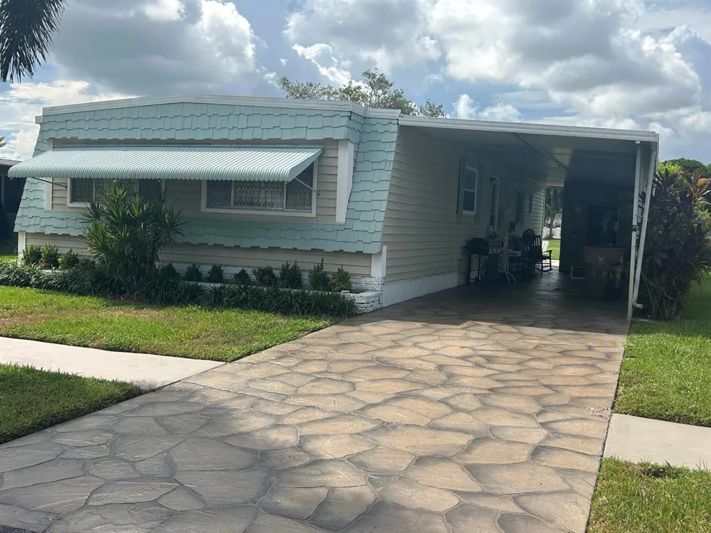 132 NW 53RD PLACE Deerfield Beach, FL 33064