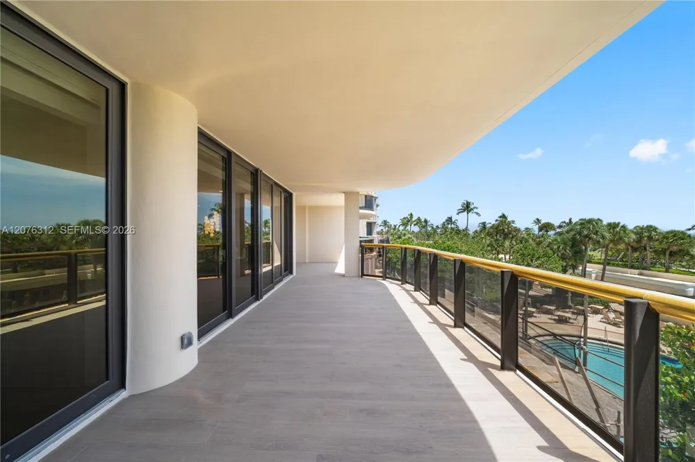 9999 Collins Ave #3F Bal Harbour, FL 33154