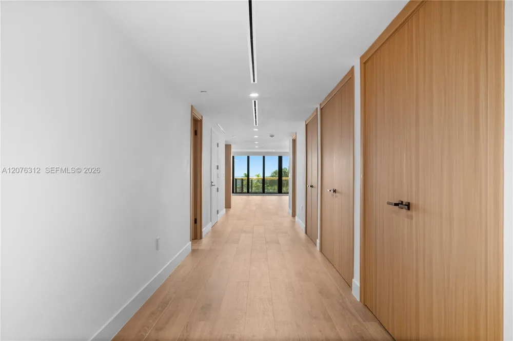 9999 Collins Ave #3F Bal Harbour, FL 33154