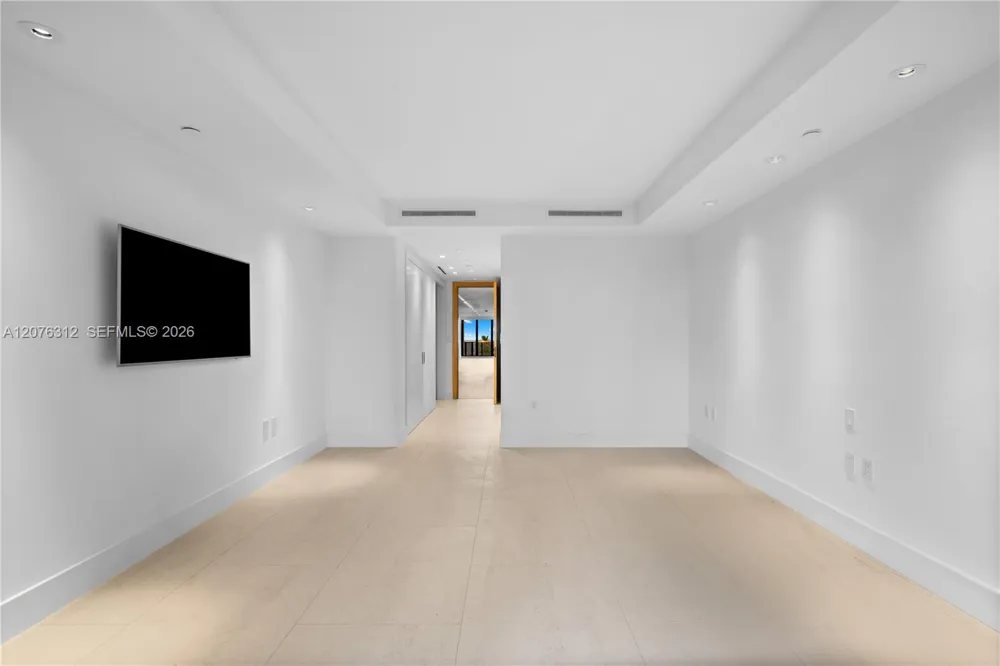 9999 Collins Ave #3F Bal Harbour, FL 33154