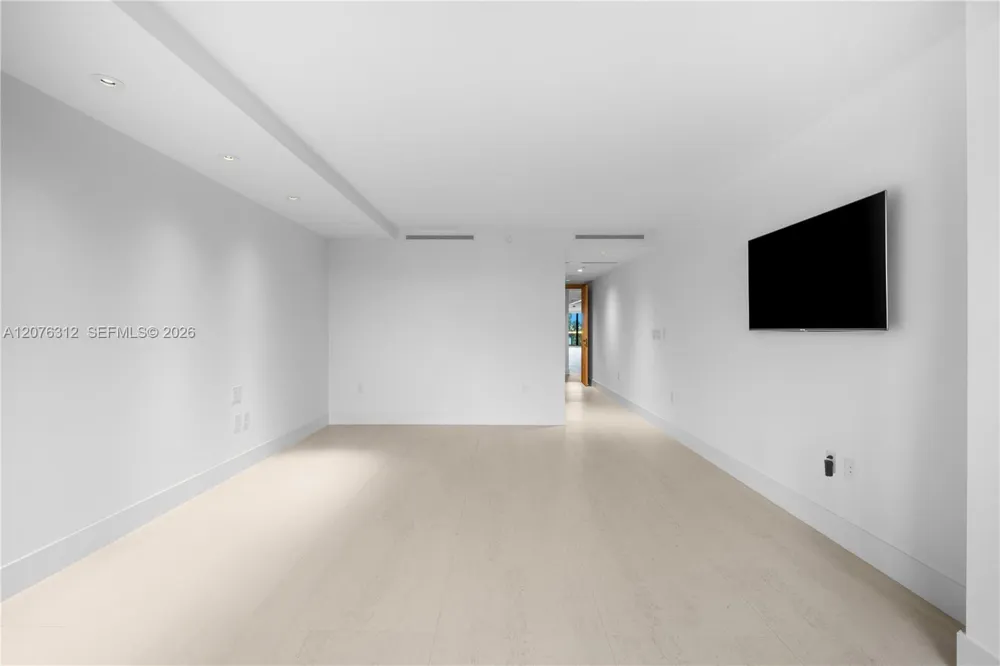 9999 Collins Ave #3F Bal Harbour, FL 33154