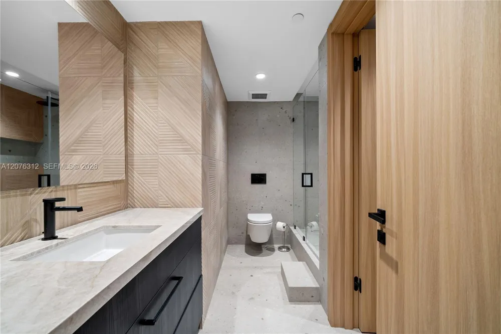 9999 Collins Ave #3F Bal Harbour, FL 33154