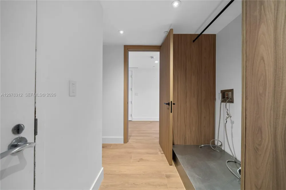 9999 Collins Ave #3F Bal Harbour, FL 33154
