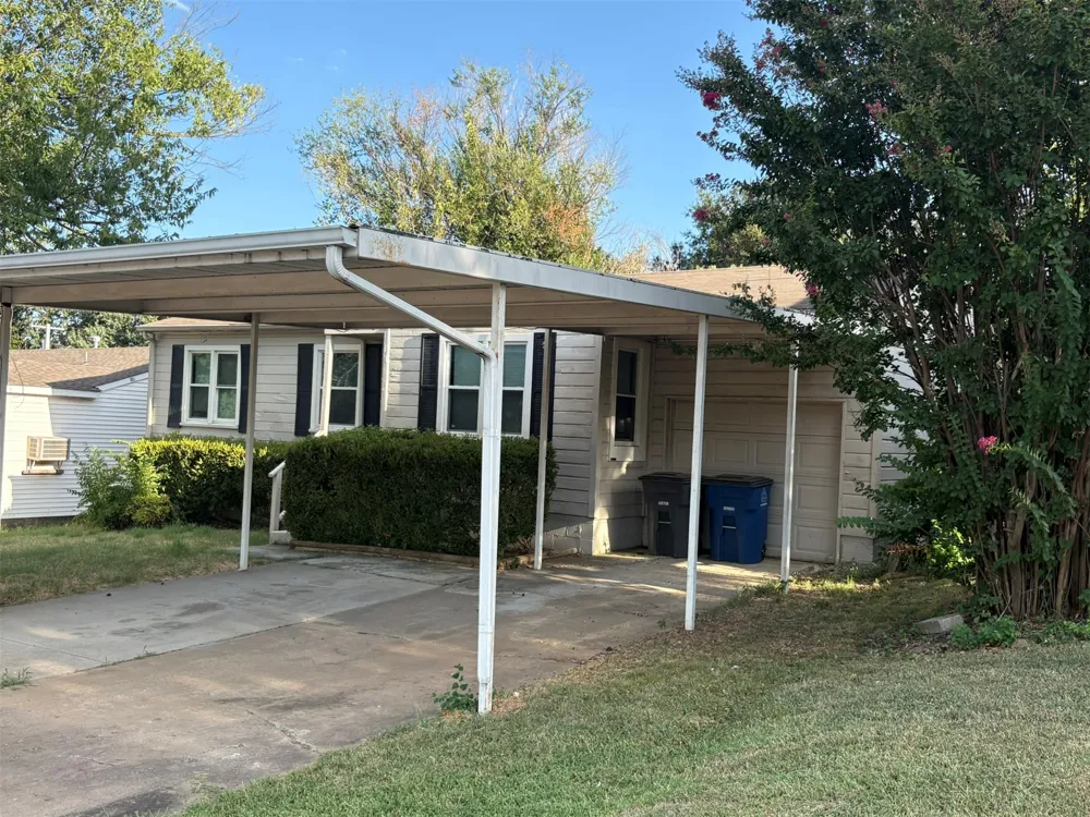 6944 E 7th Street Tulsa, OK 74112