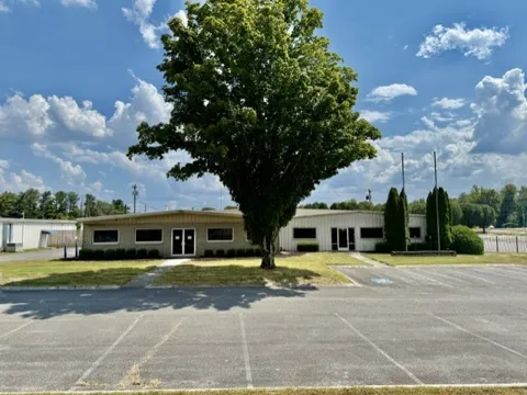 217 Big Springs Ave