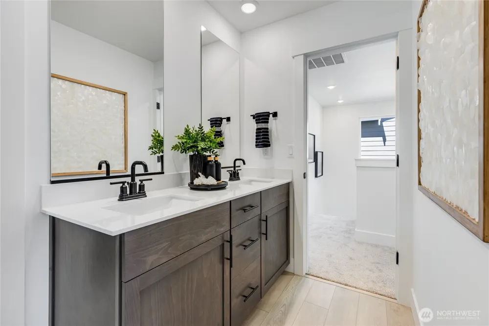32159 Grand Avenue SE Black Diamond, WA 98010