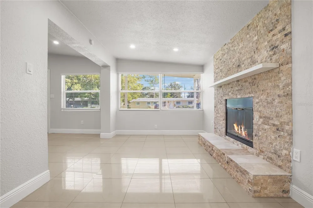 1008 KEATS AVENUE Orlando, FL 32809
