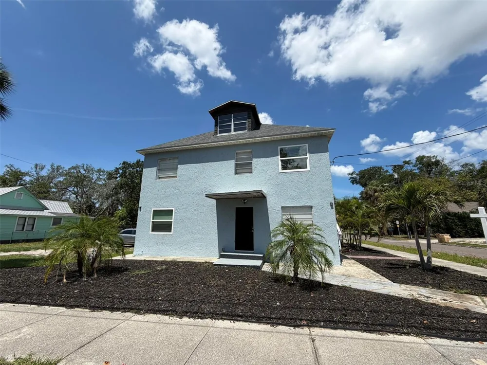 101 W LEMON STREET #1 Tarpon Springs, FL 34689